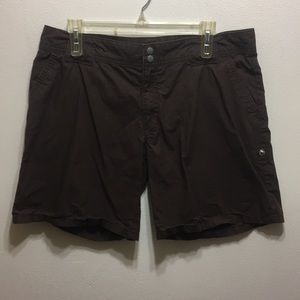 Gap shorts 12